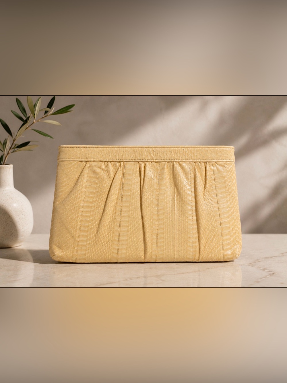 Vintage Saks Fifth Avenue Ivory Snakeskin Clutch Purse Genuine Exotic Leather